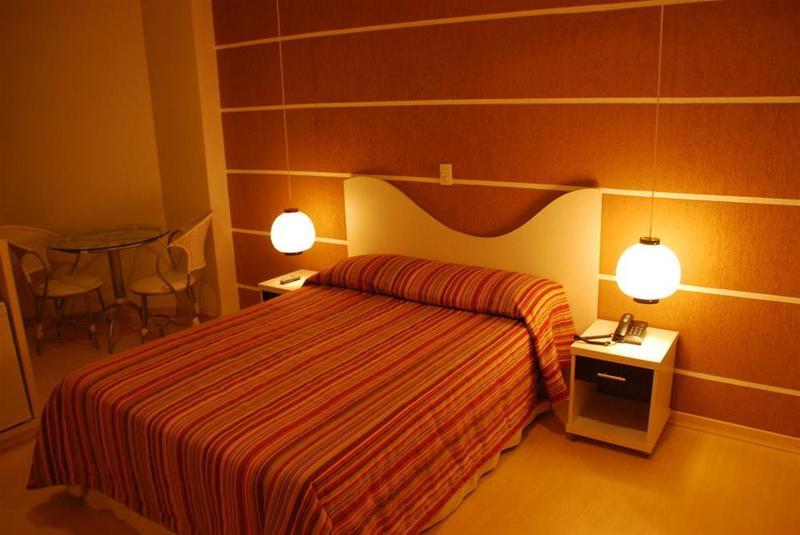 Terrazas Hotel Curitiba Extérieur photo