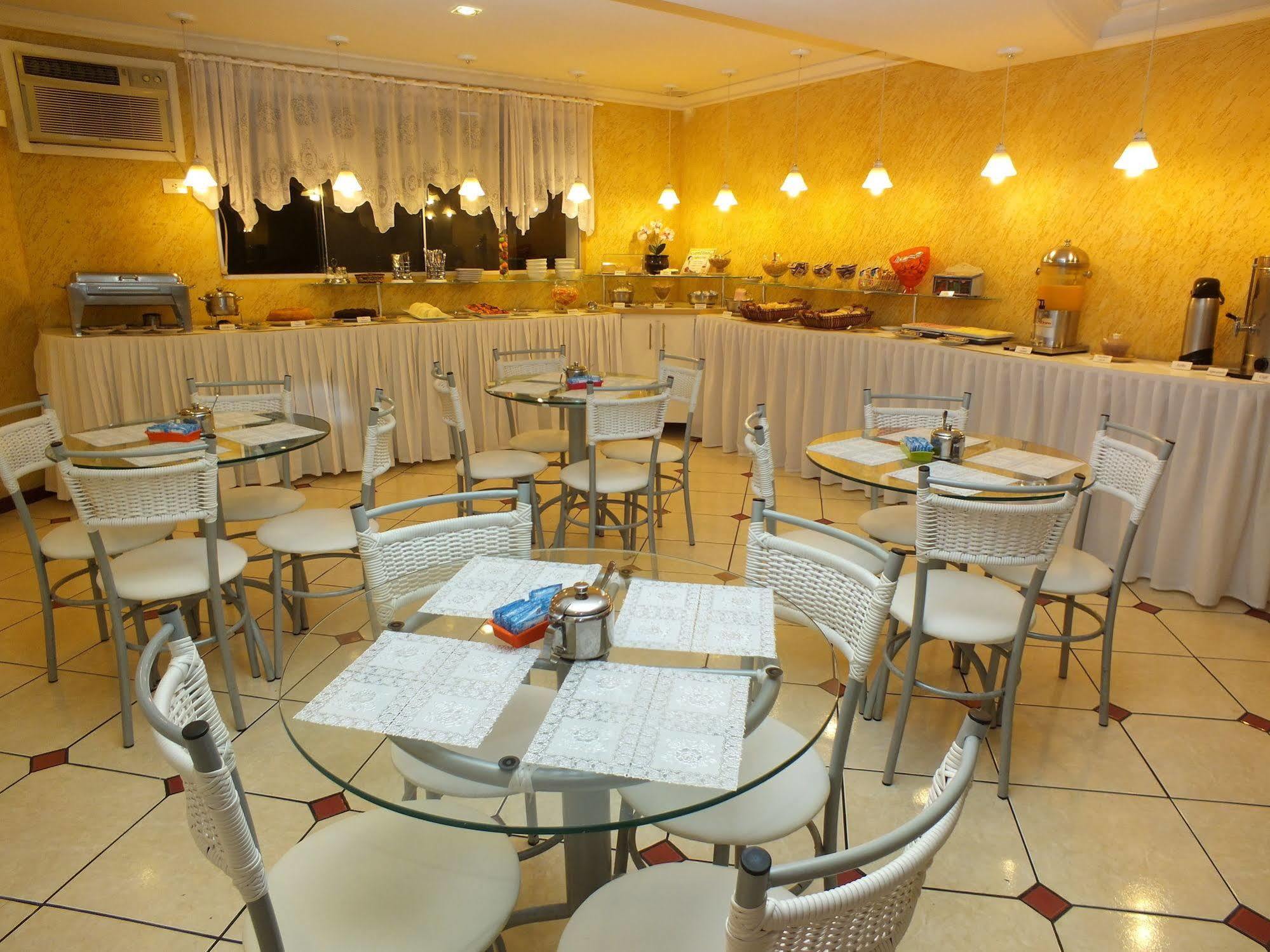 Terrazas Hotel Curitiba Extérieur photo